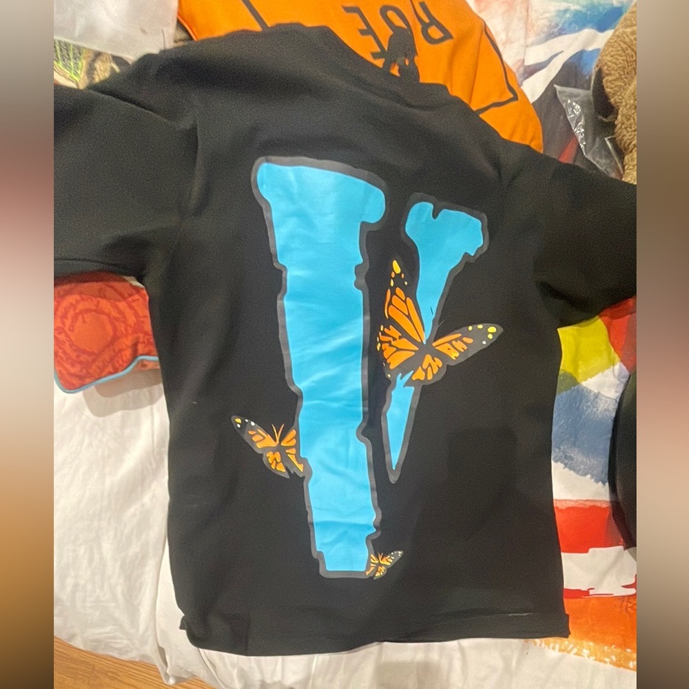 Vlone butterfly tee shirt